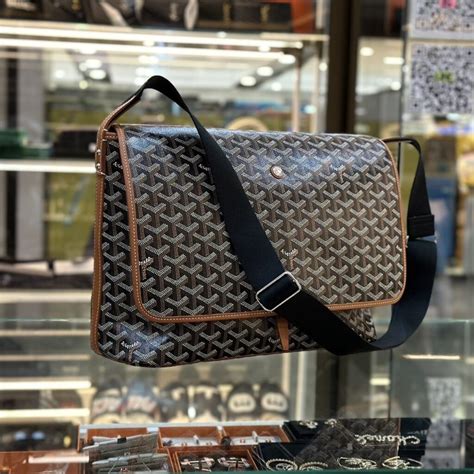 goyard 男裝銀包|银包男装好带.